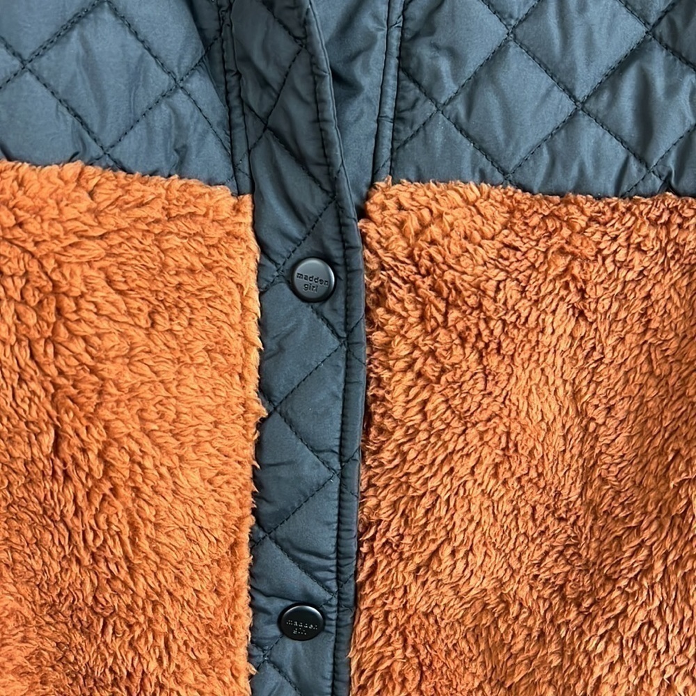 NWT sherpa jacket - Picture 7 of 10